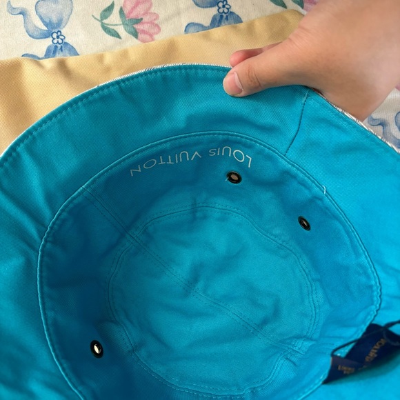Louis Vuitton Monogram Denim Transformable Bob Bucket Hat - Picture 5 of 6